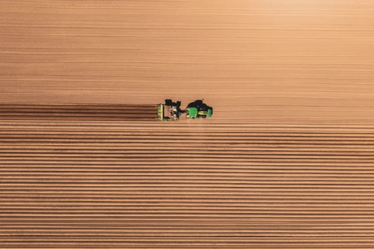 Nawigacja rolnicza John Deere
