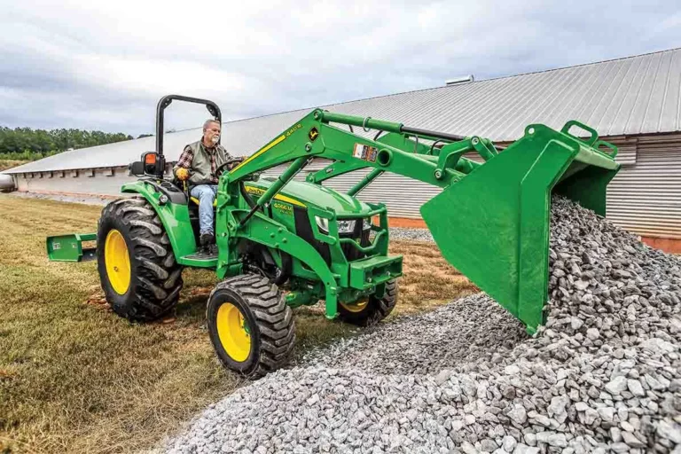 John Deere 4066M