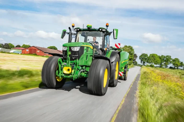John Deere 6R 155