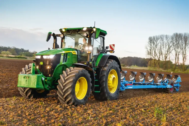 John Deere 7R 330