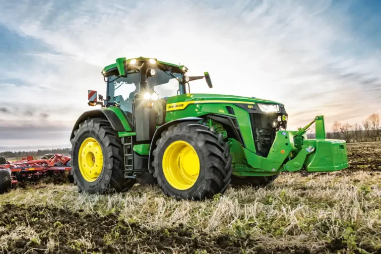 John Deere 8R 370