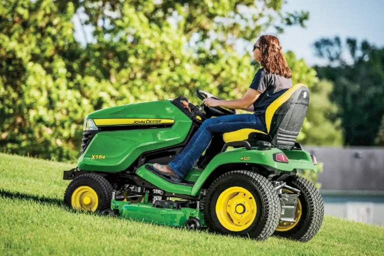John Deere X584