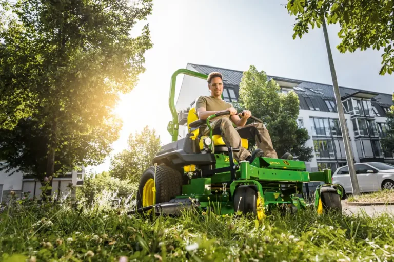 John Deere ZTrak Z740R