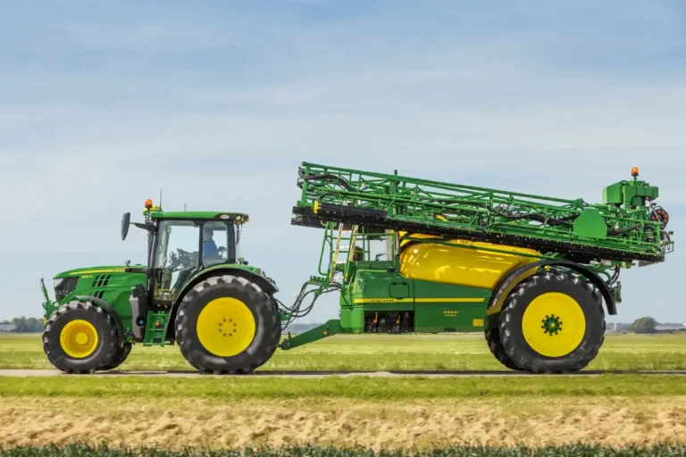 John Deere R944(i)