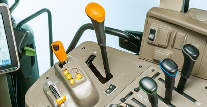 Rewerser w joysticku mechanicznym lub elektronicznym