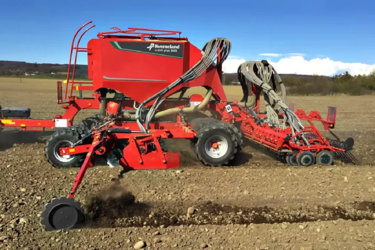 Kverneland u-drill plus