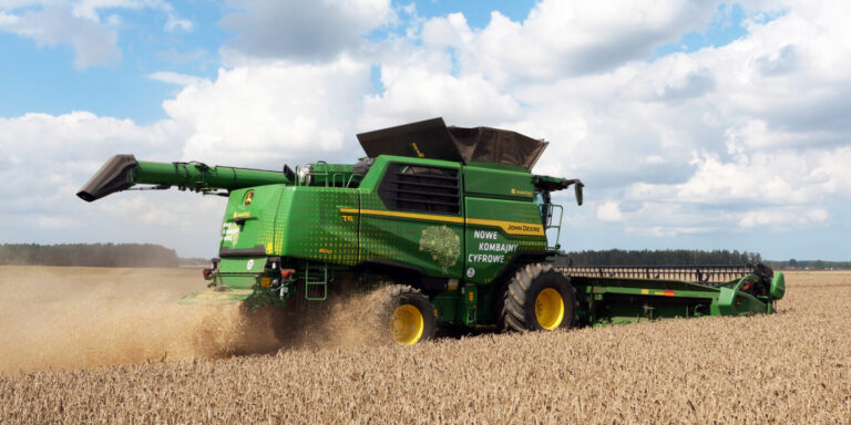 Nowe kombajny w ofercie John Deere T5, T6, S7
