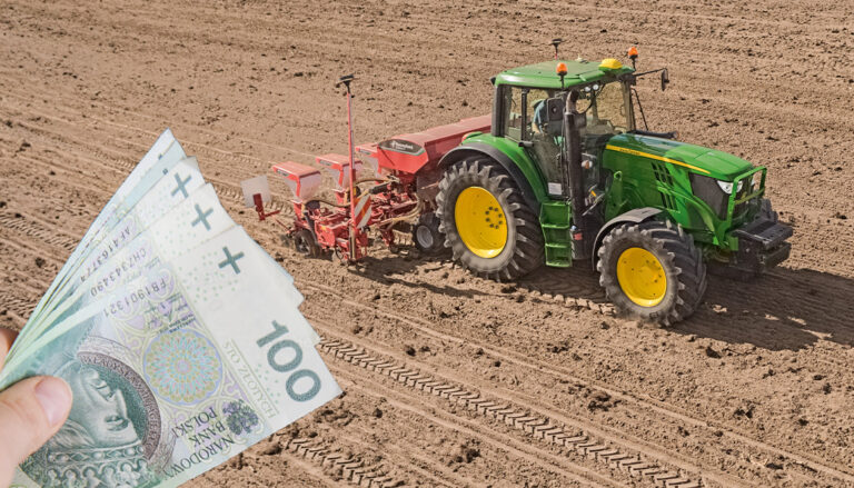 Liczysz na 200 tys. zł dotacji na maszyny z ARiMR? Nie zapomnij o ważnej umowie!