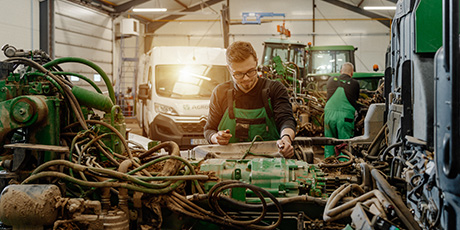 Serwisant / Serwisantka Maszyn Rolniczych