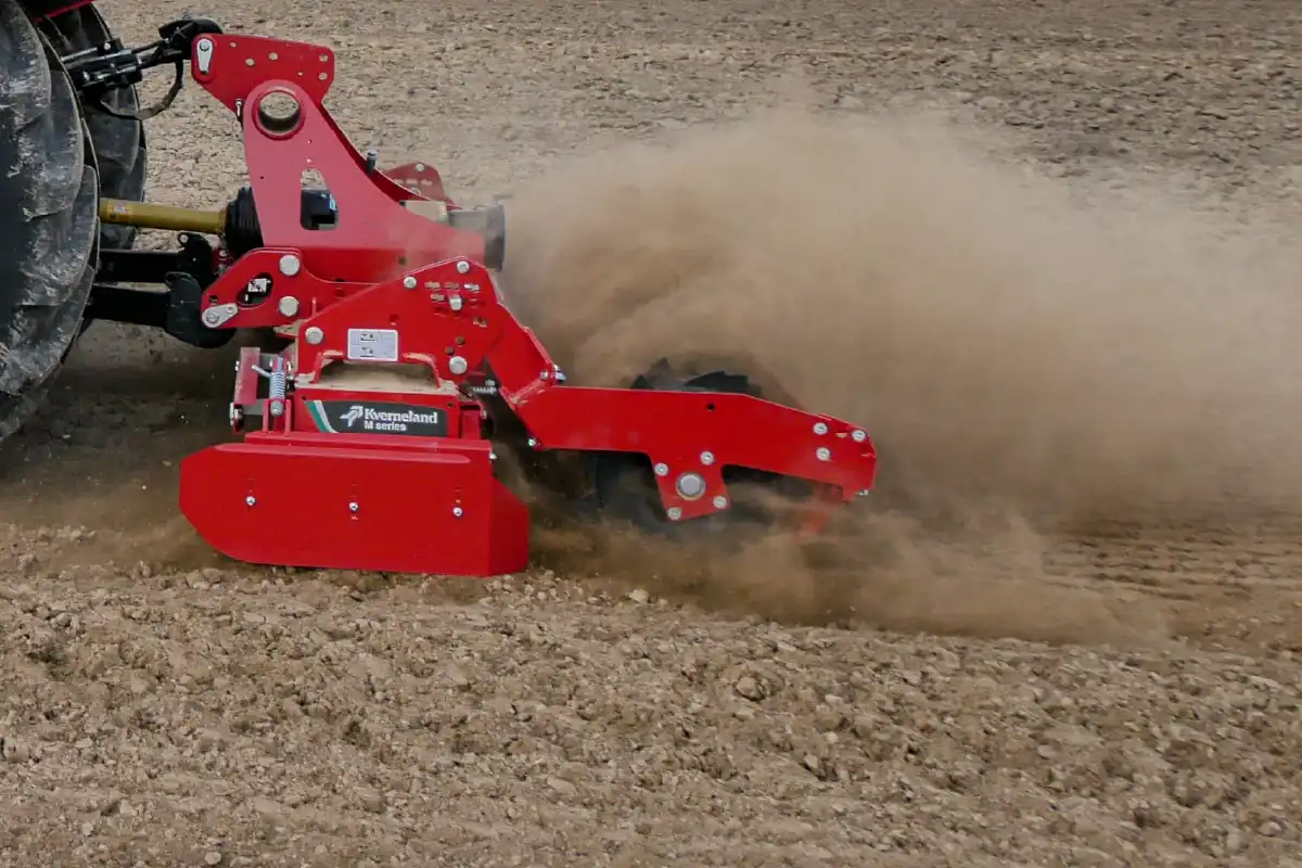 Cechy bron wirnikowych