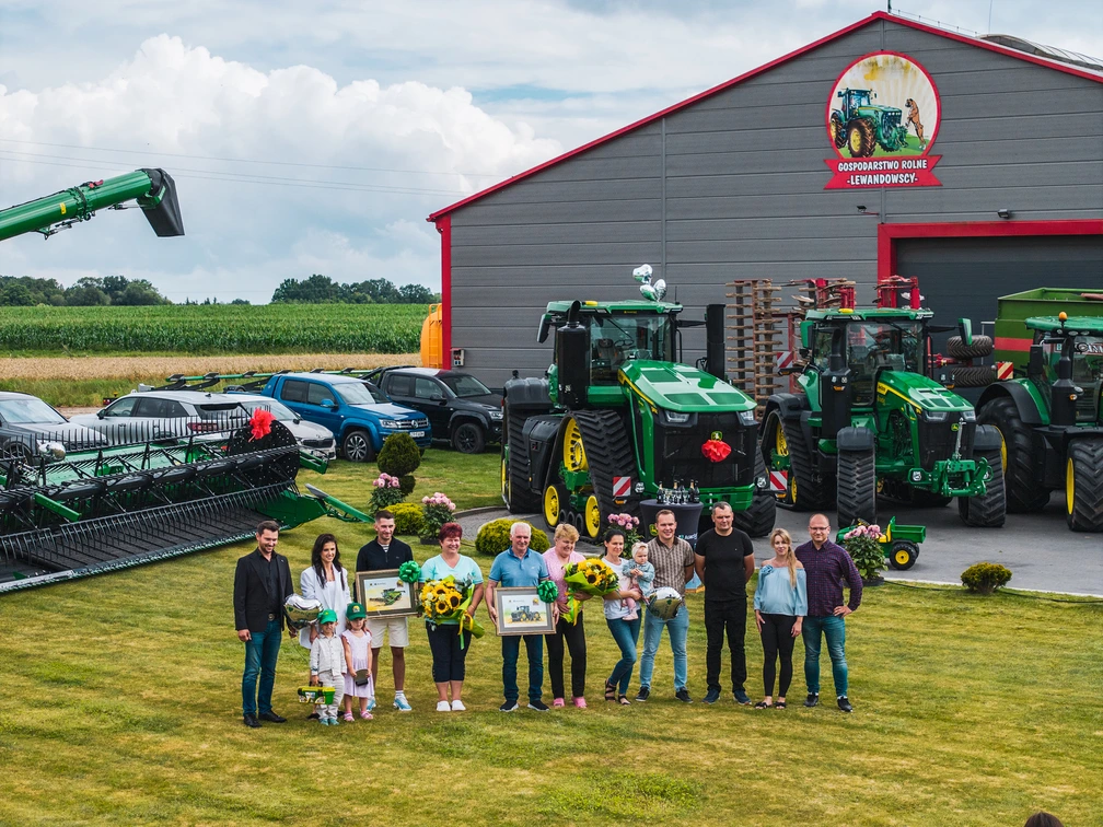 Gospodarstwo wielorodzinne Lewandowskich i historia ich wyborów inwestycyjnych