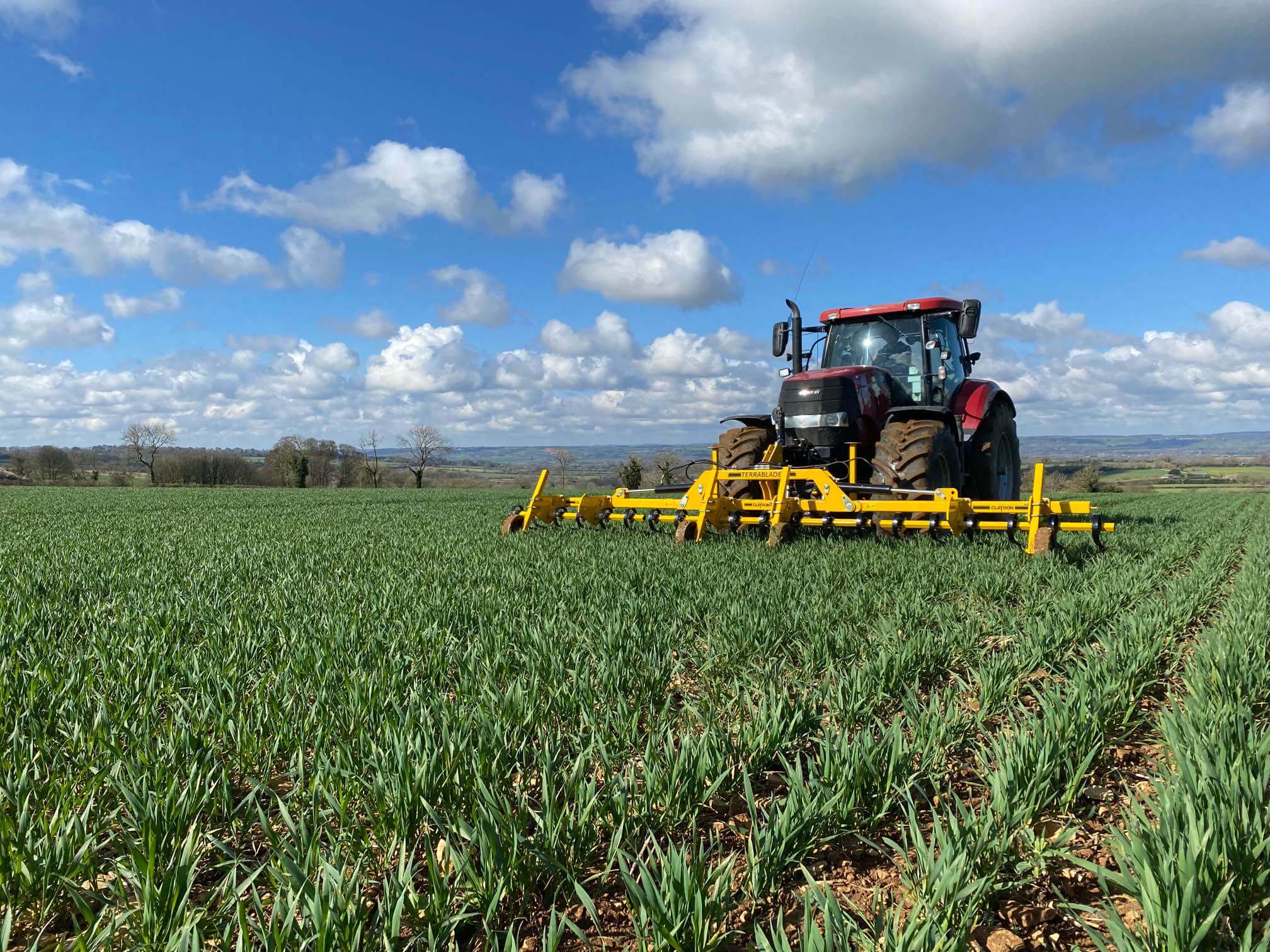 Systemy w pielnikach Claydon