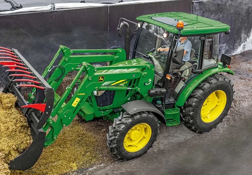 Ciągniki John Deere serii 5E - co kryje się za ich niesłabnącą popularnością? 3 Seria 5E